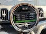 MINI Countryman Mini 1.5 Cooper S E ALL4 Chili | Panoramadak | Camera | Head-Up Display | Harmon Kardon | Navigatie | Elektrische Achterklep |