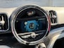 MINI Countryman Mini 1.5 Cooper S E ALL4 Chili | Panoramadak | Camera | Head-Up Display | Harmon Kardon | Navigatie | Elektrische Achterklep |