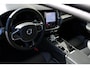 Volvo V60 2.0 T6 Plug-in hybrid AWD Plus Dark | Adaptive Cruise Control & Pilot Assist | Premium audio by Harman Kardon | Elektrisch verstelbare bestuurders- en passagiersstoel met geheugen | Keyless entry | Google Services | Start/stop systeem | Rondomzicht camera | Trekhaak semi-elektrisch uitklapbaar | Apple carplay & Android Auto | Dodehoekdetectie met correctie |