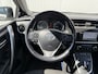 Toyota Auris Touring Sports 1.8 Hybrid Lease Pro Trekhaak Navi PDC Keyless