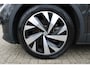 Volkswagen ID.4 Life 77 kWh | Adaptieve Cruise | Stoel en Stuurverwarming | Apple Carplay | Elektrische Trekhaak