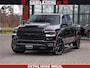 Dodge Ram RAM VOL | BLACK ON BLACK | LUCHTVERING | 5.7 V8 HEMI | PANODAK | ADAPTIVE CRUISE | 360 CAMERA | 22 INCH SPORT WIELEN | DUBELE CABINE | 5 PERSOONS |