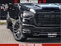Dodge Ram 1500 Night Premium | Full Option | Eerste Eigenaar | De Meest Luxe Pick-Up in zijn Klasse | Comfortabele Dubbele Cabine met Royale 5 Zitplaatsen | Bom Vol |