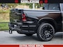Dodge Ram 1500 Night Premium | Full Option | Eerste Eigenaar | De Meest Luxe Pick-Up in zijn Klasse | Comfortabele Dubbele Cabine met Royale 5 Zitplaatsen | Bom Vol |