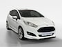 Ford Fiesta 1.0 EcoBoost ST Line NAVI AIRCO CRUISE CONTROLE LM VELGEN SPORTPAKKET ZEER DIKKE FIESTA VOLLEDIG ONDERHOUDEN VAN EEN LIEFHEBBER GEWEEST