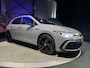 Volkswagen Golf 1.5 eTSI R-Line Business *Pano*Camera*Navi*Appconnect*