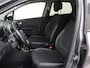 Renault Captur 1.2 TCe Intens | Apple Carplay/Android Auto | cruise control | electronic climate control | LED koplampen | lichtmetalen velgen 17" | navigatiesysteem full map | two-tone |