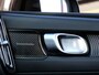 Volvo XC40 RECHARGE PRO/ PANORAMADAK/ 360°CAMERA/ TREKHAAK/ ELEKT. STOELEN/ H&K AUDIO/ SOH 94%