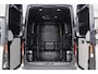 Volkswagen Crafter L3H3 140Pk Aut. | 35 | Stoel-Bank | Achteruitrijcamera | 19'' | Deepblack