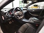 Mercedes-Benz GLA 180 Business Solution AMG style - Navi - 19" LM AMG Velgen - Achteruitrijcamera - Leder
