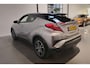 Toyota C-HR / C-HR+ 1.8 Hybrid Style Bi-Tone - Stoelverwarming - Adaptive Cruise - Dodehoekdetectie - JBL Audio