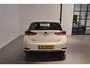 Toyota Auris 1.8 Hybrid Dynamic - Navigatie - Achteruitrijcamera - Cruise - Climate control