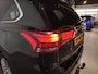 Mitsubishi Outlander 2.4 PHEV Instyle - Stoel/Stuurverwarming - Trekhaak - Schuif/kanteldak - Apple Carplay/Android auto - Adaptive Cruise - Dodehoekdetectie - Premium Audio - Speciale lak