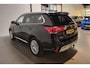 Mitsubishi Outlander 2.4 PHEV Instyle - Stoel/Stuurverwarming - Trekhaak - Schuif/kanteldak - Apple Carplay/Android auto - Adaptive Cruise - Dodehoekdetectie - Premium Audio - Speciale lak