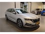 Skoda Octavia Combi 1.4 TSI iV PHEV Business Edition Stoelverwarming voor en achter - Stuurverwarming - Apple Carplay/Android Auto - Dodehoekdetectie - Adaptive Cruise - Trekhaak - Virtual Cockpit -