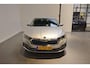 Skoda Octavia Combi 1.4 TSI iV PHEV Business Edition Stoelverwarming voor en achter - Stuurverwarming - Apple Carplay/Android Auto - Dodehoekdetectie - Adaptive Cruise - Trekhaak - Virtual Cockpit -