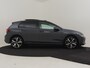 Volkswagen Golf 1.5 eHybrid Life Edition 204Pk DSG/AUTO | Glazen panorama-dak | Achteruitrijcamera | Cruise control adaptief | Apple carplay Android auto | Keyless | Parkeersensoren | Parkeer assiststent | BAD | 18"LMV