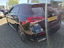 Mercedes-Benz A-klasse 180 AMG Line / navigatie / camera / sfeerverlichting / keyless