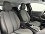 Peugeot e-208 EV Allure Pack 50 kWh 3-Fase SOH 97,5% | 3D i-Cockpit | Camera | Carplay&Android | Stoelverwarming