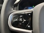 Volvo XC90 2.0 T8 Plug-in hybrid AWD Plus Dark 7 persoons Navigatie Apple Carplay/Android Auto 360 Camera Parkeersensoren Adaptive Cruise Control Full LED Stoel- en stuurverwarming Memory stoelen Climate Control Lichtmetalen velgen