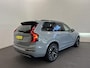 Volvo XC90 2.0 T8 Plug-in hybrid AWD Plus Dark 7 persoons Navigatie Apple Carplay/Android Auto 360 Camera Parkeersensoren Adaptive Cruise Control Full LED Stoel- en stuurverwarming Memory stoelen Climate Control Lichtmetalen velgen