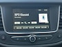 Opel Crossland 1.2T 130pk Design Tech Automaat | Climate control | Navigatie via Apple / Android | Winterpack | Lm velgen