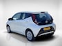 Toyota Aygo 1.0 VVT-i x-play | Carplay / Androidauto | Airco | Achteruitrij camera |