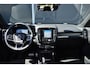 Volvo XC40 T4 Recharge R-Design | Stoelverwarming | Parkeersensoren voor + achter | Parkeercamera | Volvo on Call | Navigatie | Cruise Control | Climate Control | Dealeronderhouden