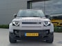 Land Rover Defender 110 2.0 P300e 110 Dynamic Edition | DEMO | Zeer compleet | Gekoelde voorstoelen | Elektr. trekhaak - 3.000kg |