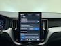 Volvo XC60 T6 350pk AWD Ultra Black Edition | Facelift | Schuif/kantel dak | H & K Audio | BLIS | 360 Camera