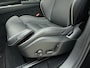Volvo XC60 T6 350pk AWD Ultra Black Edition | Facelift | Schuif/kantel dak | H & K Audio | BLIS | 360 Camera