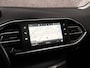 Peugeot 308 SW 1.2 PureTech Premium Sport Automaat 131Pk (PANORAMADAK, APPLE CARPLAY, GROOT NAVI, LEDER, 360 CAMERA, SPORTSTOELEN, CRUISE, KEYLESS, NIEUWE APK, NIEUWSTAAT)