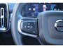 Volvo XC40 B4 Plus Dark | Harman/Kardon Audio | Achteruitrijcamera | Google Services | Stoelverwarming | Stuurwielverwarming | Apple Carplay | Android Auto | Keyless entry | Bestuurdersstoel met geheugenfunctie |