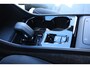 Volvo XC40 B4 Plus Dark | Harman/Kardon Audio | Achteruitrijcamera | Google Services | Stoelverwarming | Stuurwielverwarming | Apple Carplay | Android Auto | Keyless entry | Bestuurdersstoel met geheugenfunctie |