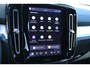 Volvo XC40 B4 Plus Dark | Harman/Kardon Audio | Achteruitrijcamera | Google Services | Stoelverwarming | Stuurwielverwarming | Apple Carplay | Android Auto | Keyless entry | Bestuurdersstoel met geheugenfunctie |