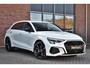 Audi A3 Sportback 45 TFSI e S-Line 19inch m-LED ACC Camera Sfeer Optic-black