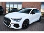 Audi A3 Sportback 45 TFSI e S-Line 19inch m-LED ACC Camera Sfeer Optic-black