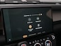 Land Rover Defender 2.0 P300e PHEV S Forest Edition | Comfort Pack | Convenience Pack | ClearSight binnenspiegel | Meridian Sound System | Panoramadak |
