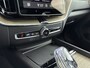 Volvo XC60 2.0 T6 Plug-in hybrid AWD Ultra Executive Edition Bright | Luchtvering | Stoel Ventilatie - Massage | Bowers & Wilkins Audio | Nappa Leder | Panoramadak | BLIS |