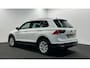 Volkswagen Tiguan 1.5 TSI Life Business PANO CARPLAY ADAPTIE CRUISE NAVI.