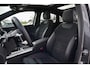 Mercedes-Benz EQA 250+ AMG Line 71 kWh l Panoramadak l Memory stoelen l Trekhaak l Multi-spaaks 20" l