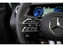 Mercedes-Benz EQA 250+ AMG Line 71 kWh l Panoramadak l Memory stoelen l Trekhaak l Multi-spaaks 20" l