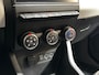 Renault Clio 1.0 TCe 90 Evolution (APPLE CARPLAY, GROOT NAVI, PARKEERSENSOREN, LM VELGEN, SPORTSTOELEN, CRUISE, NIEUWE APK, NIEUWSTAAT)