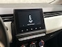 Renault Clio 1.0 TCe 90 Evolution (APPLE CARPLAY, GROOT NAVI, PARKEERSENSOREN, LM VELGEN, SPORTSTOELEN, CRUISE, NIEUWE APK, NIEUWSTAAT)