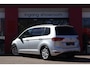 Volkswagen Touran 2.0 TDI SCR Highline | Panoramadak | Navigatie | Climate | Trekhaak |