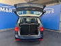 Volkswagen Touran 1.2 TSI Trendline Bluemotion 7p. Nieuwe APK
