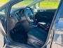 Ford Fiesta 1.0 Titanium | 80PK | Stoel- en voorruit verwarming | LMV