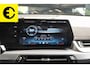 BMW IX2 eDrive20 65 kWh | 96,9% SOH | Alcantara stoelen | Camera
