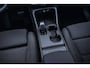 Volvo EX40 Single Motor Extended Range Plus 82 kWh | Europa | Black Edition | Harman/Kardon | Power Seats | BLIS | Adaptive Cruise Control | Stoelverwarming voor & achter | Stuurverwarming | Warmtepomp | Getint Glas |