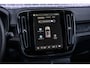 Volvo EX40 Single Motor Extended Range Plus 82 kWh | Europa | Black Edition | Harman/Kardon | Power Seats | BLIS | Adaptive Cruise Control | Stoelverwarming voor & achter | Stuurverwarming | Warmtepomp | Getint Glas |
